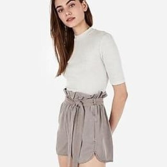 Express Brand Extreme High Waisted Shorts- NWT - Picture 1 of 3